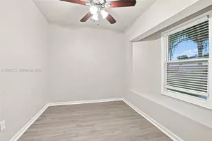 365 NW Curtis St, Port Saint Lucie, FL 34983 - Photo 23