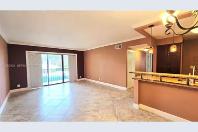 202 Foxtail Dr #G2, Greenacres, FL 33415 - Photo 5