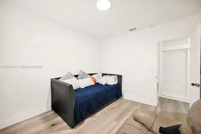7710 NW 6th Ct, Pembroke Pines, FL 33024 - Photo 11