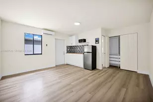 7710 NW 6th Ct, Pembroke Pines, FL 33024 - Photo 21