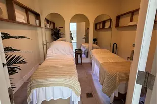 229 SW 9th St, Miami, FL 33130 - Photo 11
