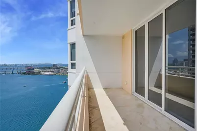 808 Brickell Key Dr #3007, Miami, FL 33131 - Photo 3