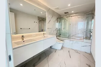 1170 E Hallandale #1106, Hallandale Beach, FL 33009 - Photo 11