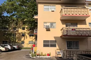 2441 NW 13th St, Miami, FL 33125 - Photo 15