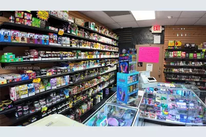 [Address not provided], Hialeah, FL 33012 - Photo 13