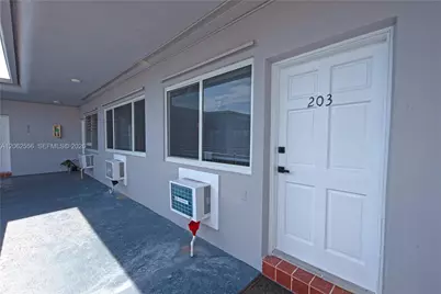 350 75th St #203, Miami Beach, FL 33141 - Photo 3