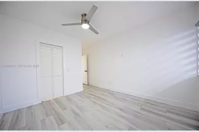 350 75th St #203, Miami Beach, FL 33141 - Photo 17