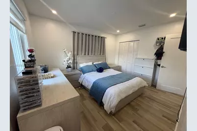 2401 SW 83rd Ave, Miami, FL 33155 - Photo 11