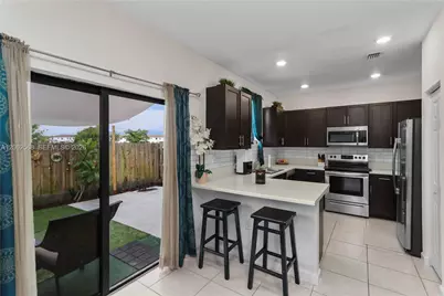 12758 SW 230th St, Miami, FL 33170 - Photo 9