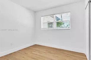 10015 SW 85th Terrace, Miami, FL 33173 - Photo 11