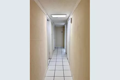 5625 W 20th Ave #215, Hialeah, FL 33012 - Photo 27