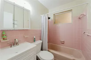 5737 Grant St, Hollywood, FL 33021 - Photo 7