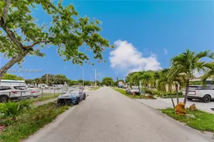 5737 Grant St, Hollywood, FL 33021 - Photo 15