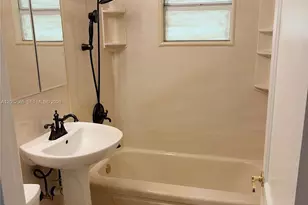 723 Valley Forge Rd, West Palm Beach, FL 33405 - Photo 27