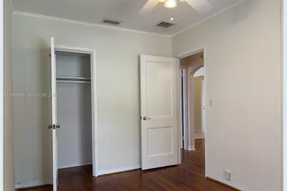 723 Valley Forge Rd, West Palm Beach, FL 33405 - Photo 11
