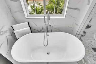 2521 Center Ave, Fort Lauderdale, FL 33305 - Photo 73