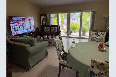 11515 SW 122nd Ct, Miami, FL 33186 - Photo 23