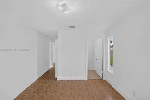 941 SW 7th Pl, Florida City, FL 33034 - Photo 15