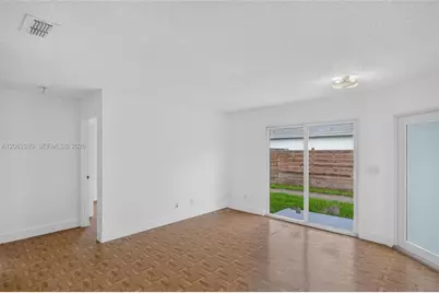 941 SW 7th Pl, Florida City, FL 33034 - Photo 5