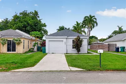 941 SW 7th Pl, Florida City, FL 33034 - Photo 3