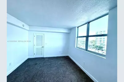 7501 E Treasure Dr #5H, North Bay Village, FL 33141 - Photo 11