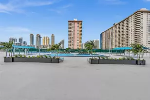 301 174th St, Sunny Isles Beach, FL 33160 - Photo 49