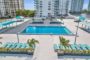 301 174th St, Sunny Isles Beach, FL 33160 - Photo 57