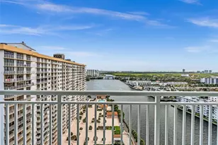 301 174th St, Sunny Isles Beach, FL 33160 - Photo 19