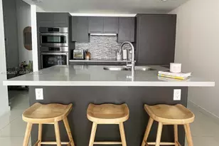 7875 NW 107th Ave, Doral, FL 33178 - Photo 3