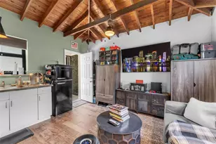 1575 SW 15th St, Miami, FL 33145 - Photo 15