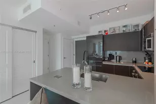 1080 Brickell Ave, Miami, FL 33131 - Photo 19
