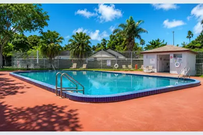 792 SW 9th St, Florida City, FL 33034 - Photo 29
