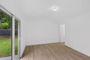 792 SW 9th St, Florida City, FL 33034 - Photo 19