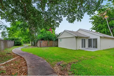 792 SW 9th St, Florida City, FL 33034 - Photo 5