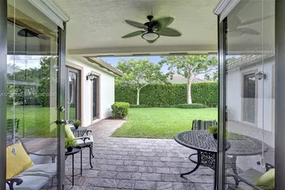 9000 Lakeview Place, Parkland, FL 33076 - Photo 41