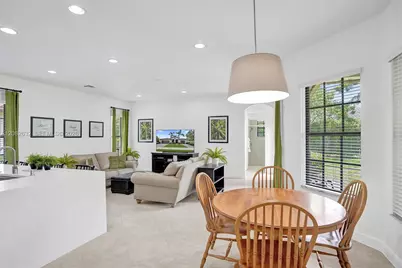 9000 Lakeview Place, Parkland, FL 33076 - Photo 15