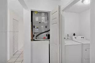 744 SW 9th St, Florida City, FL 33034 - Photo 13