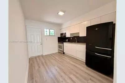 132 SW 20th Ave #132, Miami, FL 33135 - Photo 3