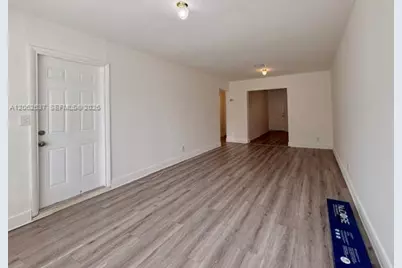 132 SW 20th Ave #132, Miami, FL 33135 - Photo 5