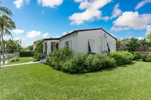 2102 SW 31st Ave, Miami, FL 33145 - Photo 3