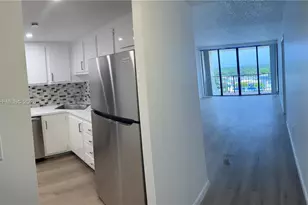 1470 NE 123rd St, North Miami, FL 33161 - Photo 3