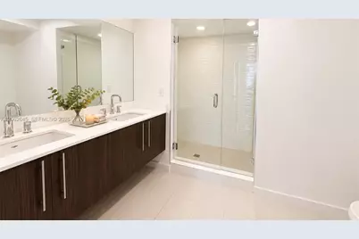 7825 NW 107th Ave #219, Doral, FL 33178 - Photo 5