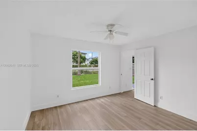 731 SW 10th St, Florida City, FL 33034 - Photo 15
