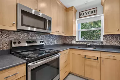 2870 NE 14th St Cswy #203C, Pompano Beach, FL 33062 - Photo 9
