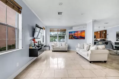 18451 NW 22nd St, Pembroke Pines, FL 33029 - Photo 5