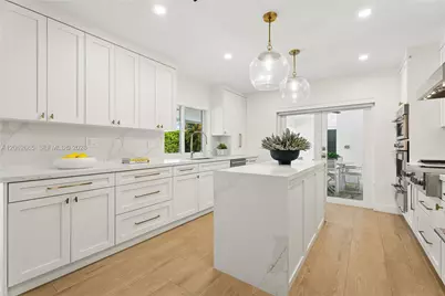 14270 SW 74th Ct, Palmetto Bay, FL 33158 - Photo 17
