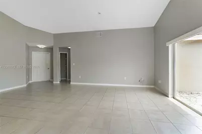 18946 NW 10th St, Pembroke Pines, FL 33029 - Photo 3
