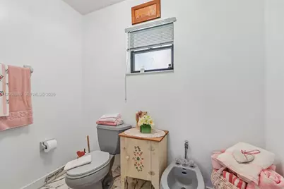 10501 SW 140th St, Miami, FL 33176 - Photo 45