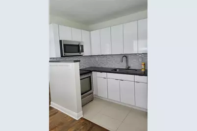 35 NE 13th St #1, Fort Lauderdale, FL 33304 - Photo 5
