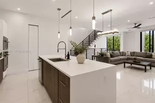 1054 N Victoria Park Rd, Fort Lauderdale, FL 33304 - Photo 11